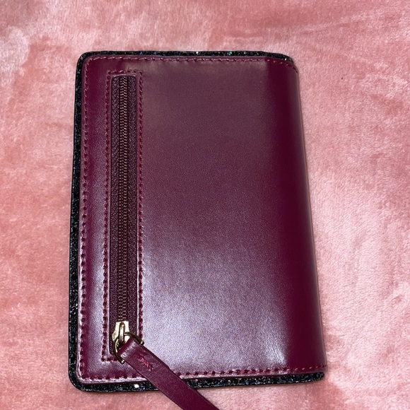Kate Spade Wallet - Picture 2 of 6